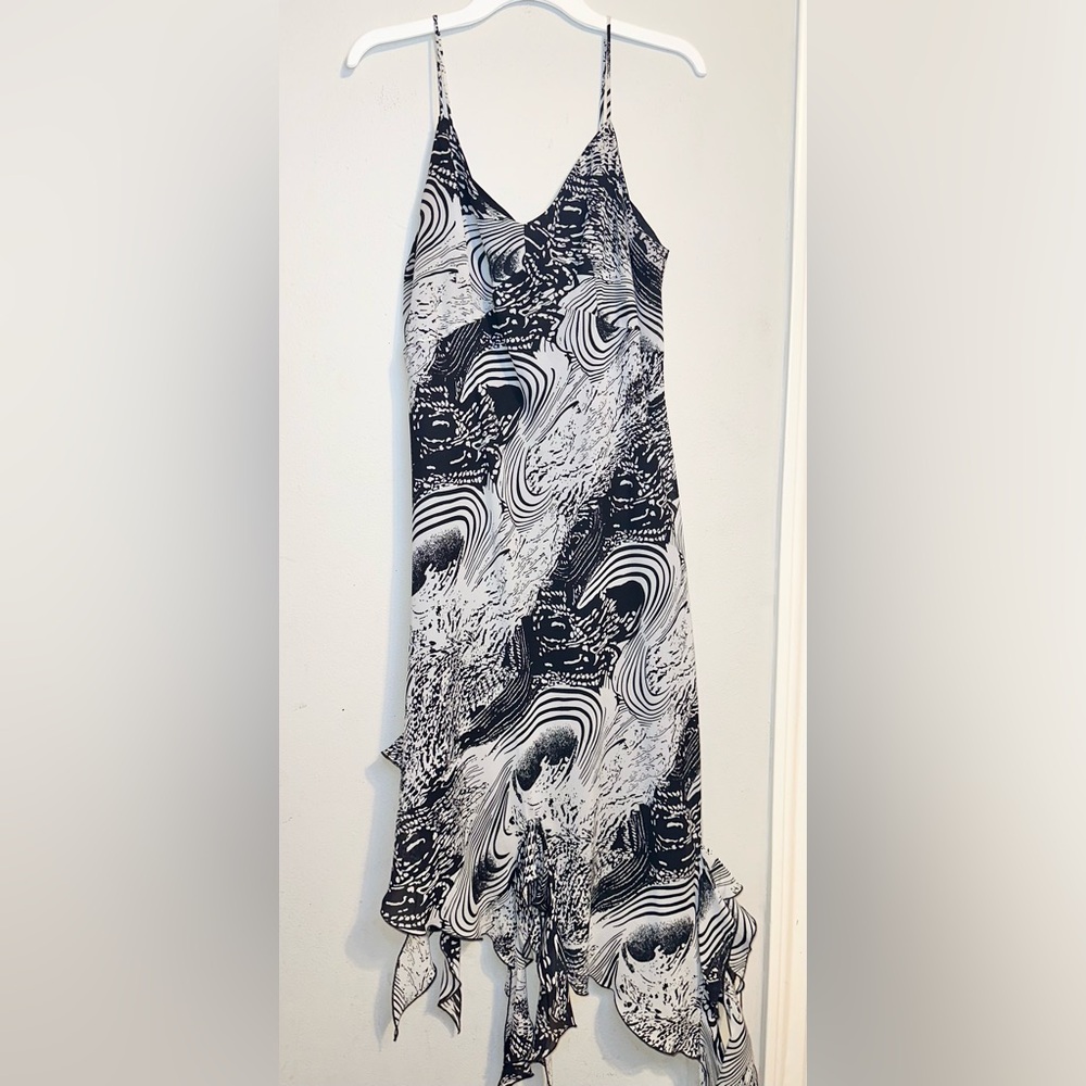 Dress U Black & White Marble-Print Slip Dress